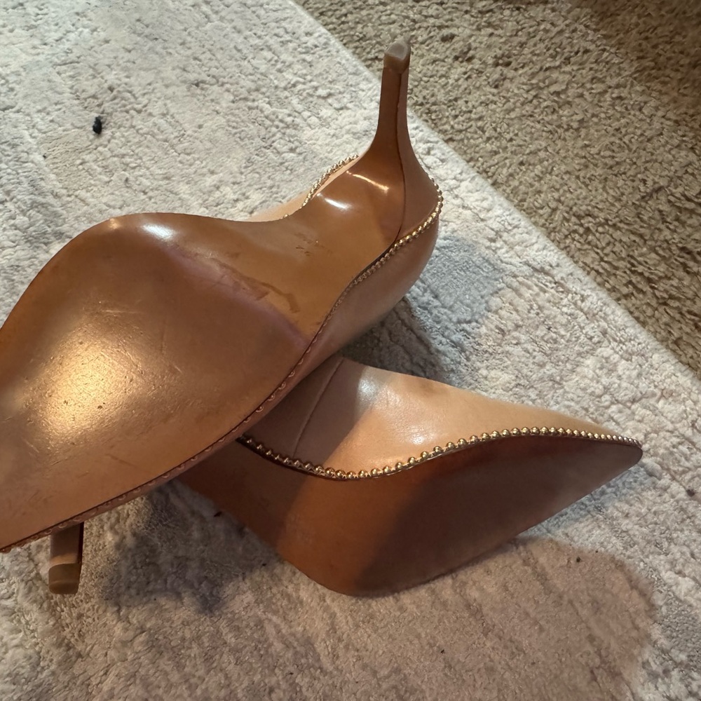 Coach Samantha Tan Women's Pumps - Picture 2 of 3